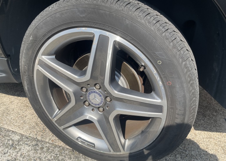 Car Image 10