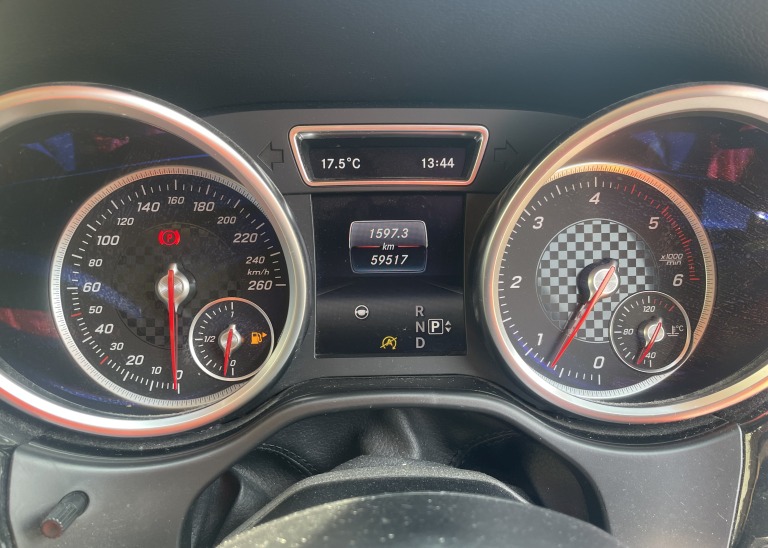 Car Image 11