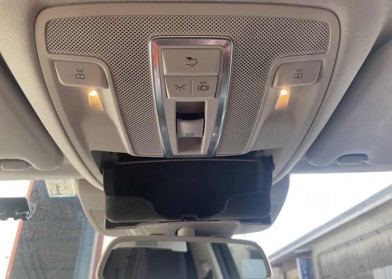 Car Image 31