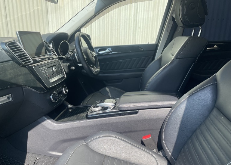 Car Image 35