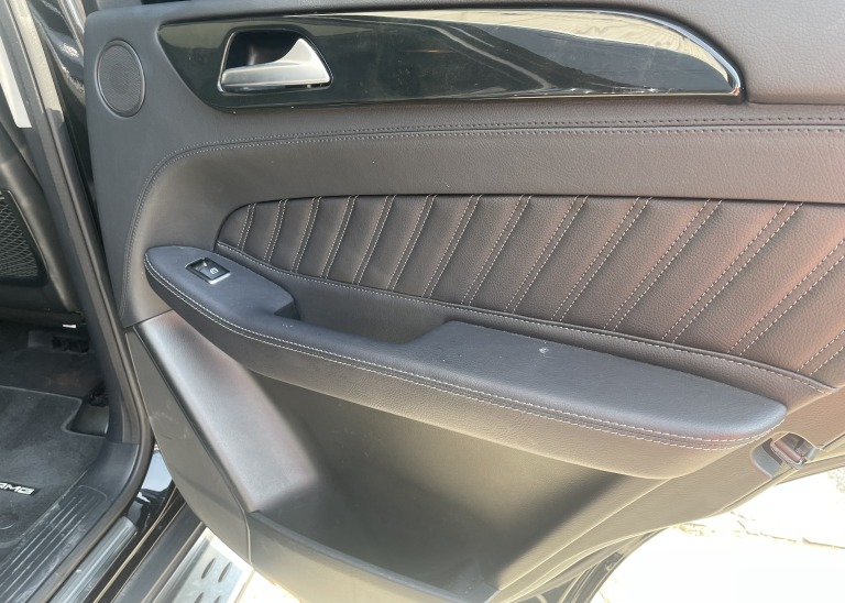 Car Image 42