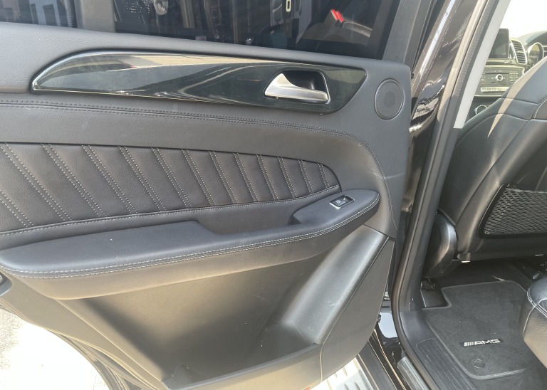 Car Image 48