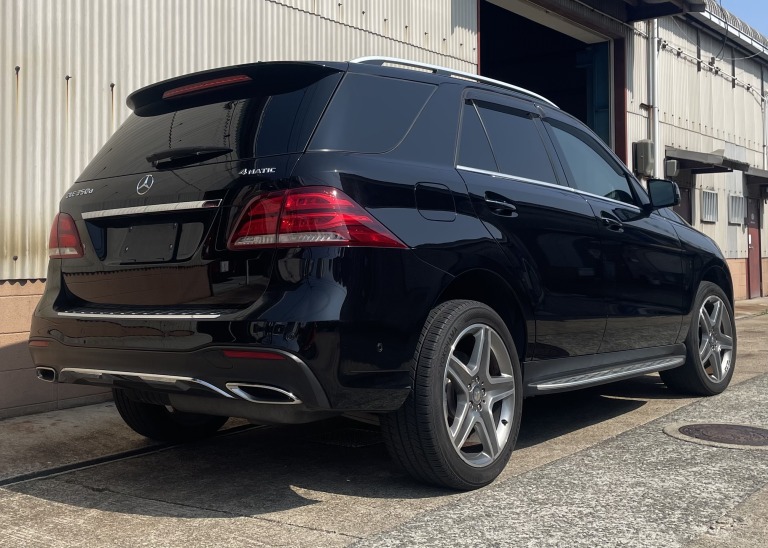 Car Image 6